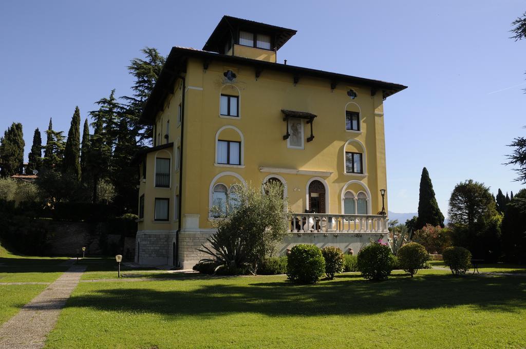 Villa Callas 16 西尔米奥奈 外观 照片
